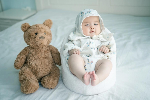 肇东怀孕多久会长痘痘